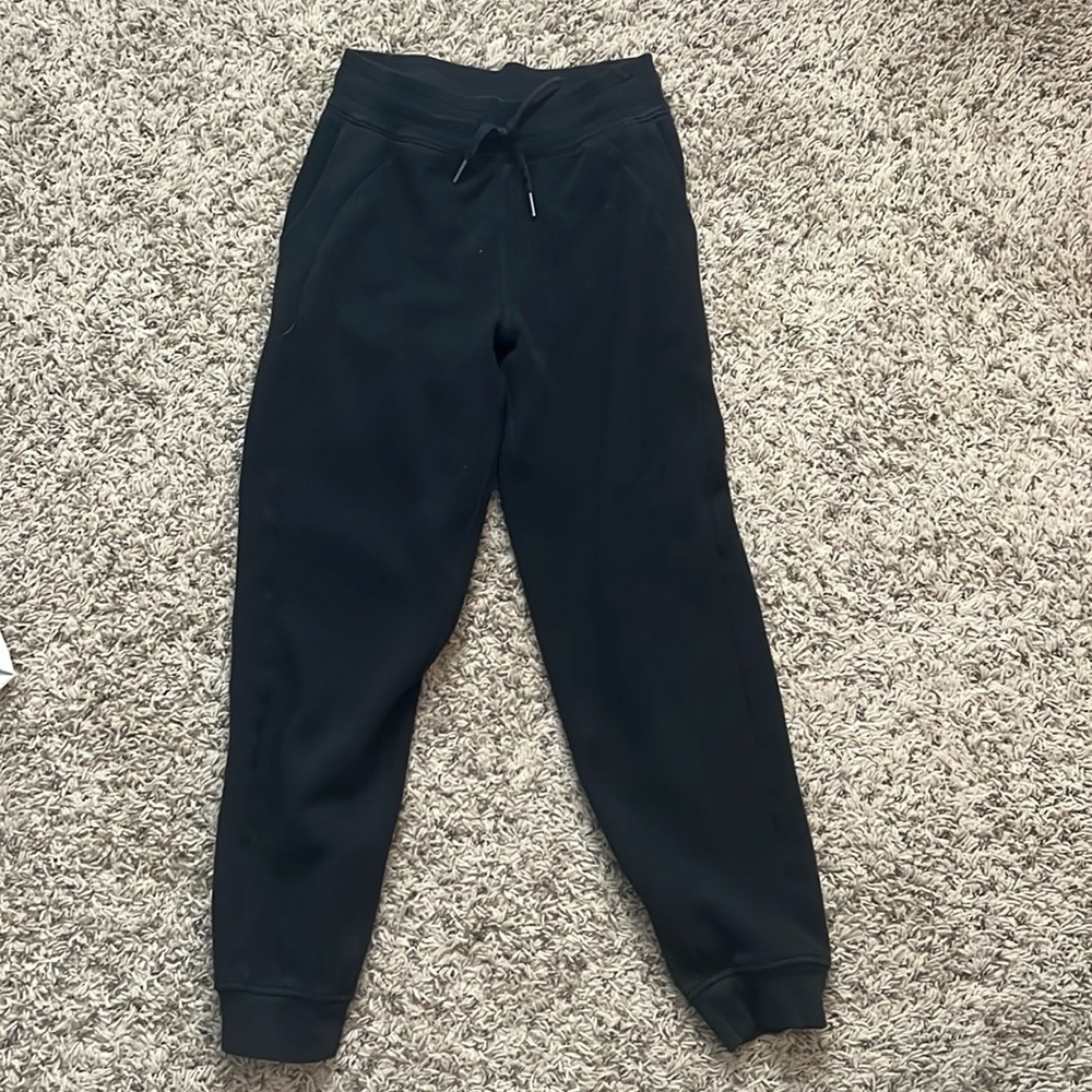black lulu scuba joggers